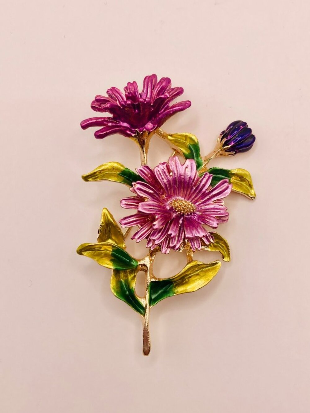 Enamel Gold-Tone Floral Brooch Pin Purple Flowers -20B
